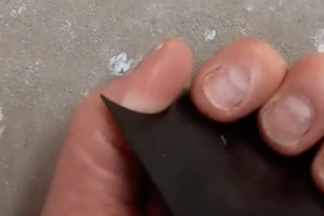 Nail eater