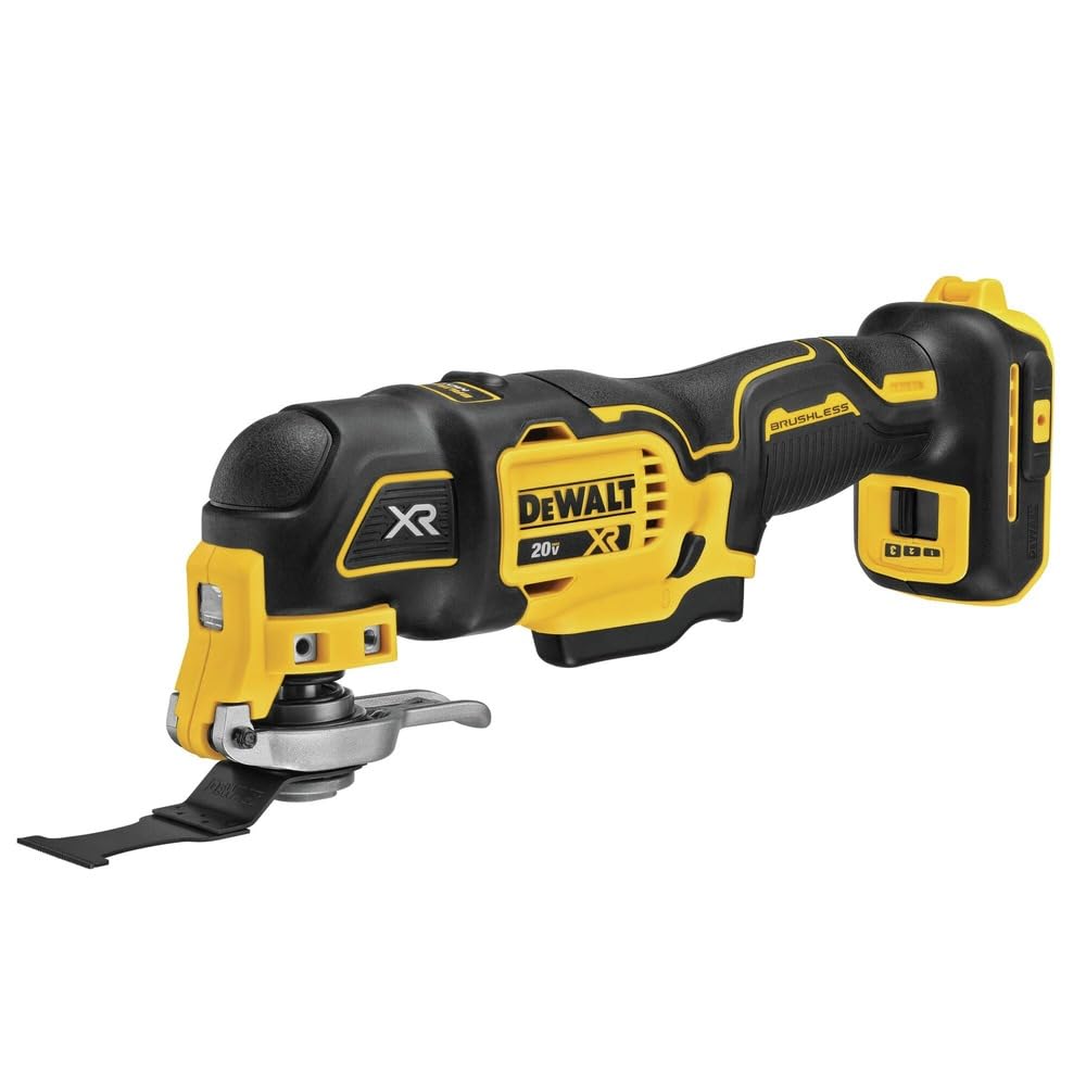 dewalt-20v-max-xr-brushless-3-tool-woodworking-kit-dck300p1 image 3