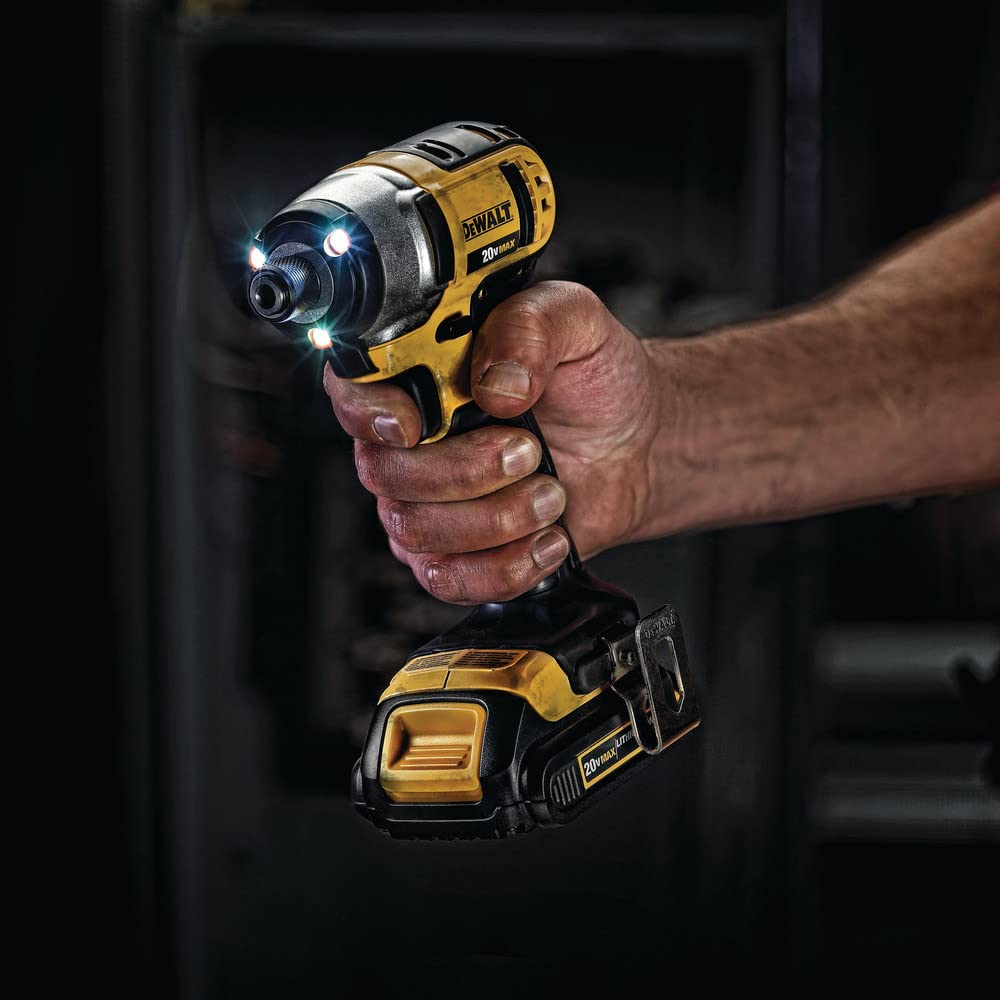 dewalt-dcf885c2-20v-max-lithium-ion-1-4-in-impact-driver-kit-1-5ah image 6