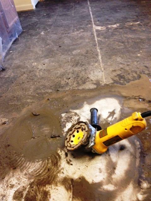 Rips concrete
