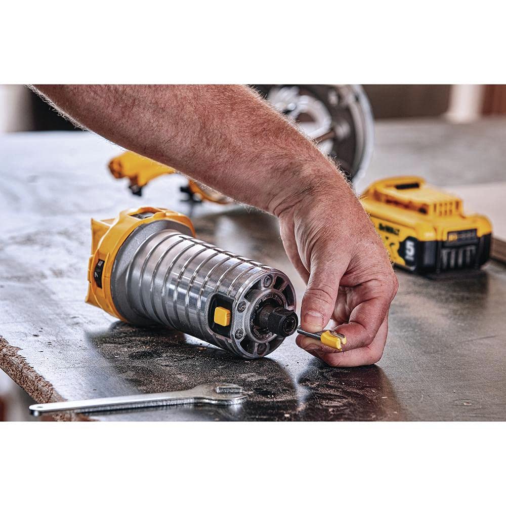 dewalt-20v-max-xr-brushless-cordless-router-dcw600b-tool-only image 6
