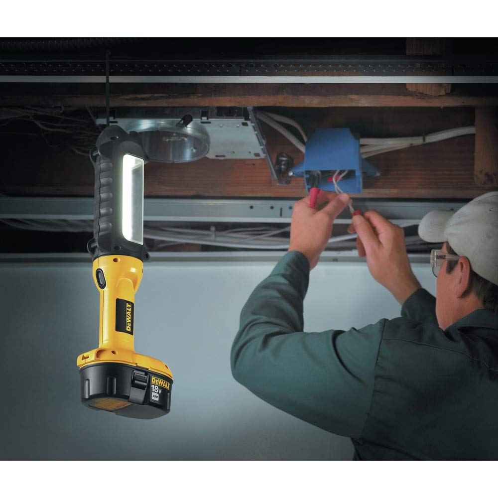 dewalt-dc527-18-volt-fluorescent-area-light-tool-only-no-battery image 8