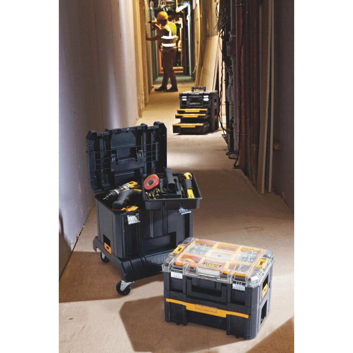 dewalt-tstak-4-wheel-rolling-cart-dwst17889 image 2