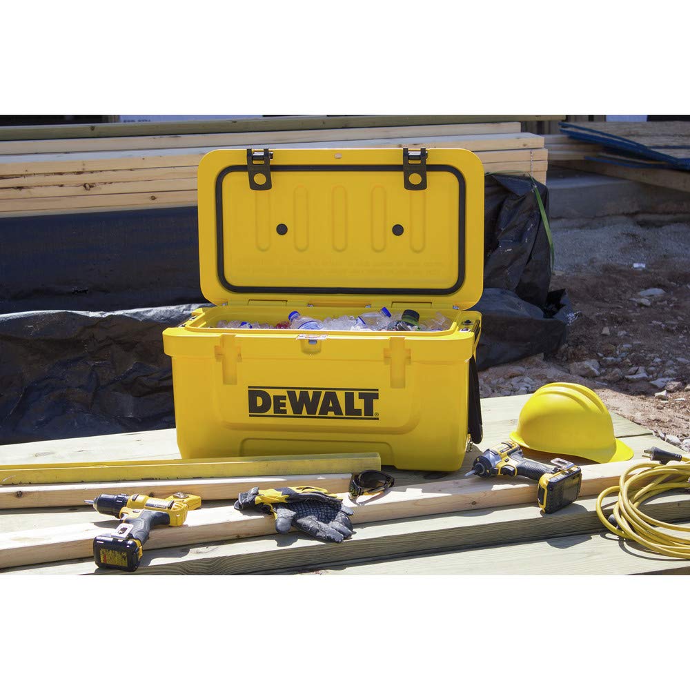dewalt-45-qt-roto-molded-cooler-heavy-duty-ice-chest image 7