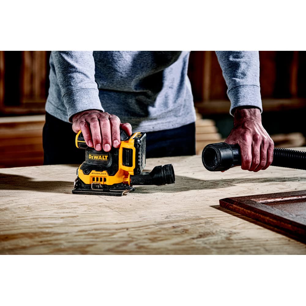 dewalt-dcw200d1-20v-max-xr-1-4-sheet-sander-kit-2-0-ah image 7