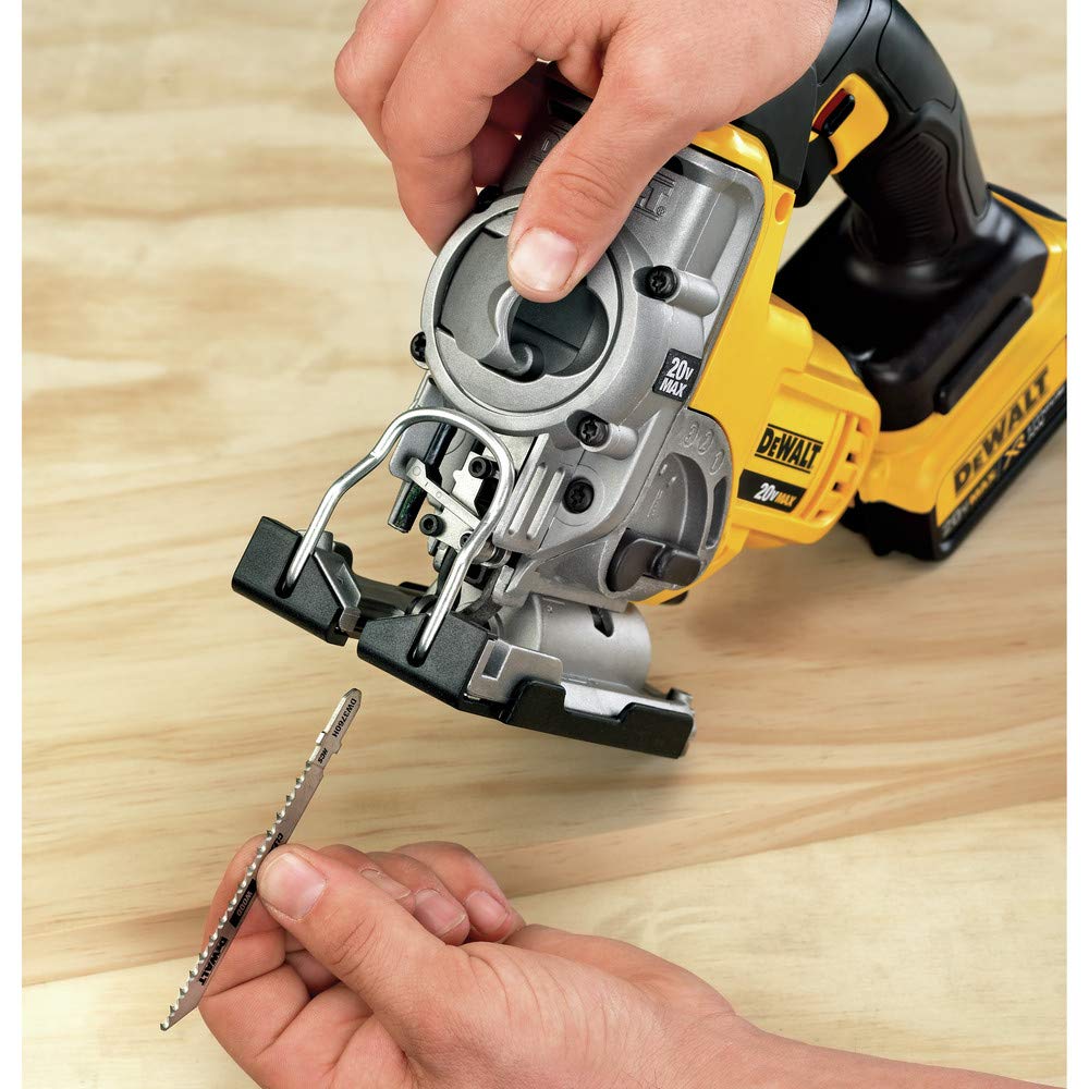 dewalt-dcs331m1-20v-max-cordless-jig-saw-kit image 7