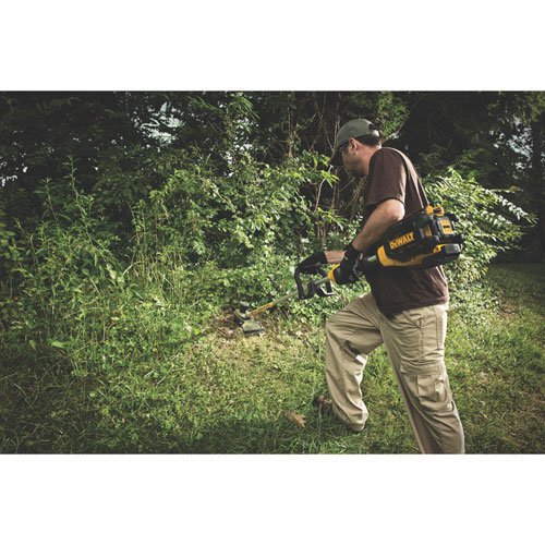 dewalt-40v-max-xr-string-trimmer-with-4-0ah-battery-dcst990m1 image 4