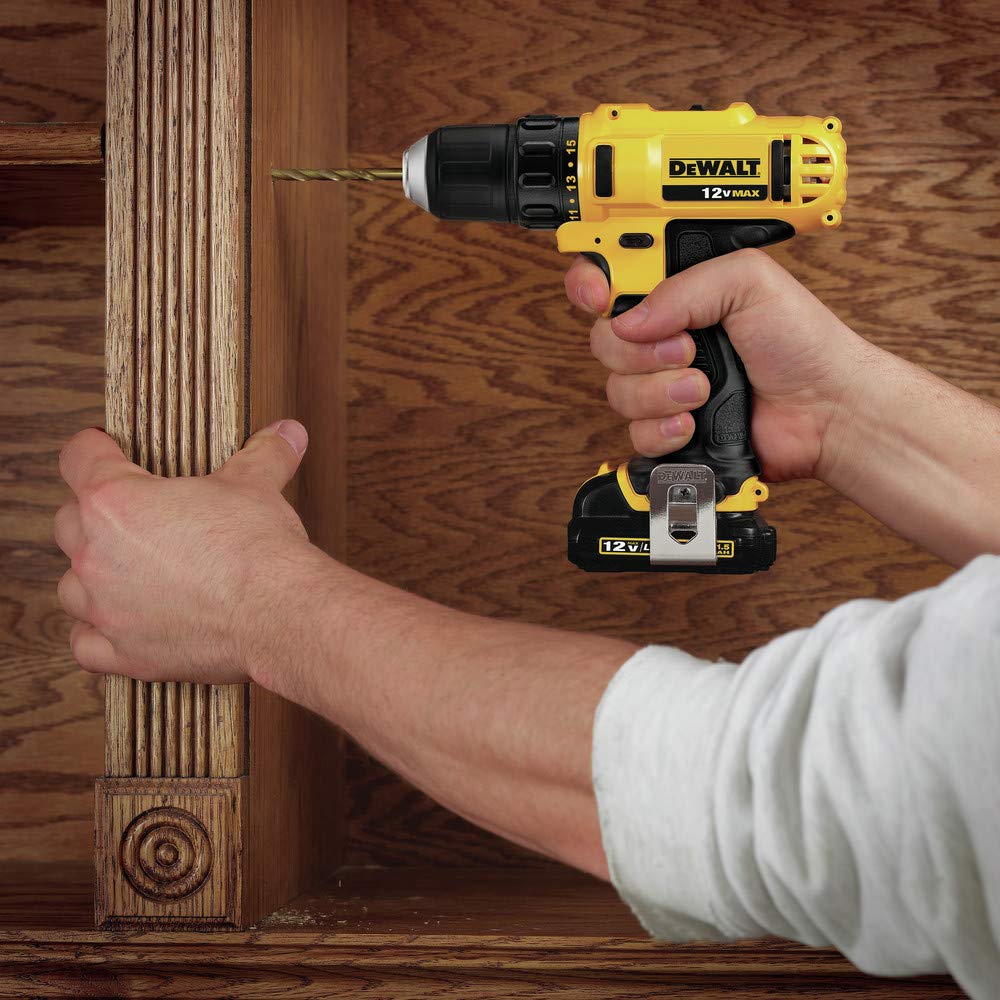 dewalt-12v-max-3-8-inch-cordless-drill-driver-kit-with-battery-and-charger-dcd71 image 6