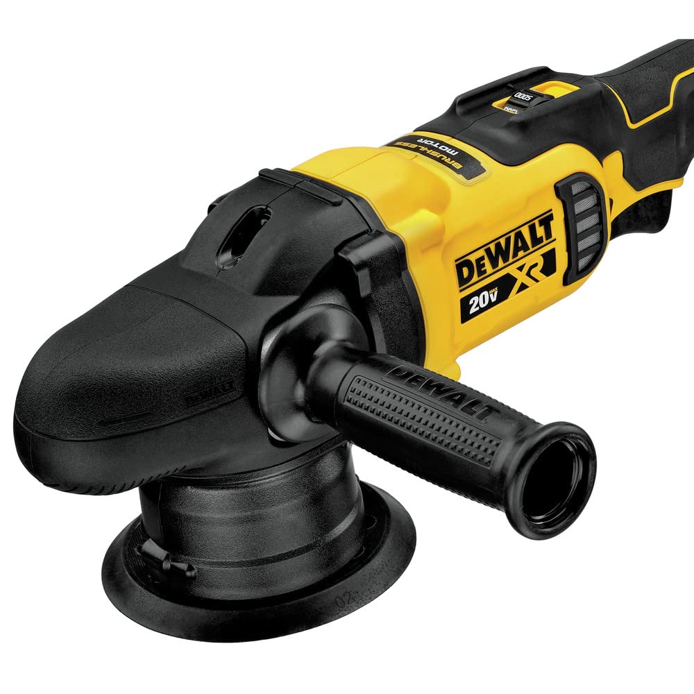 dewalt-dcm848p2-20v-max-xr-5-inch-random-orbit-polisher-kit image 4