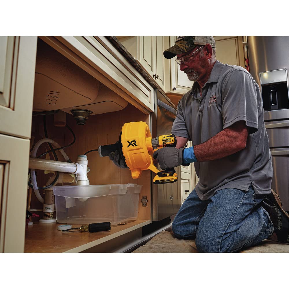 dewalt-dcd200d1-20v-max-xr-brushless-drain-snake-kit image 4