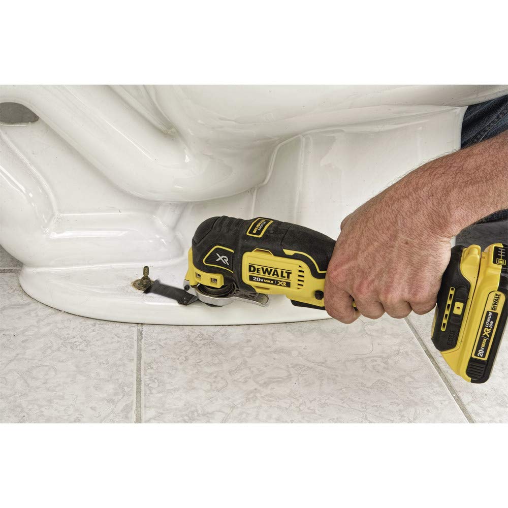 dewalt-20v-max-xr-brushless-oscillating-multi-tool-bare-tool-dcs355b image 7