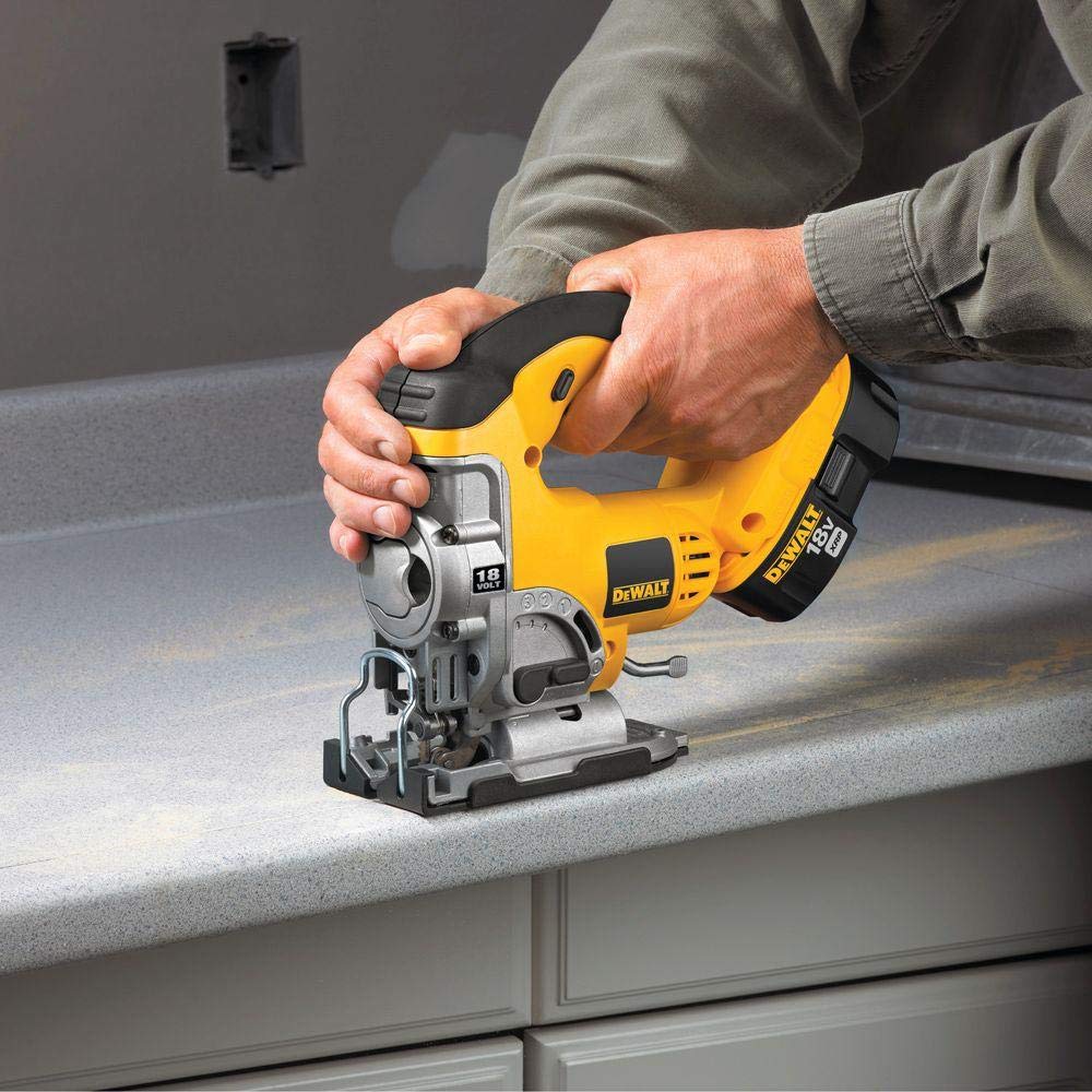 dewalt-dc330k-heavy-duty-18v-ni-cad-cordless-top-handle-jig-saw-kit image 8