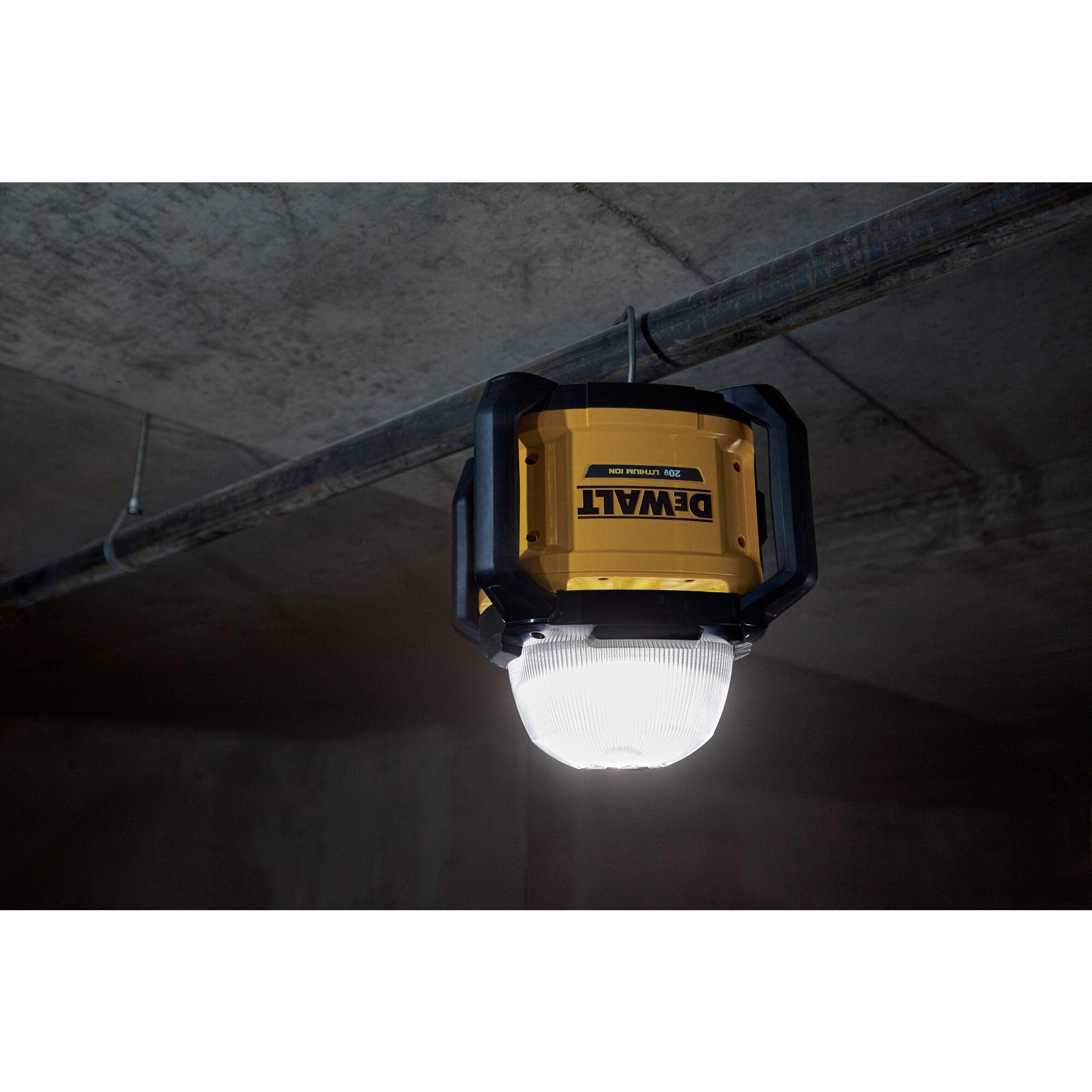 dewalt-dcl074-20v-max-cordless-led-work-light image 7
