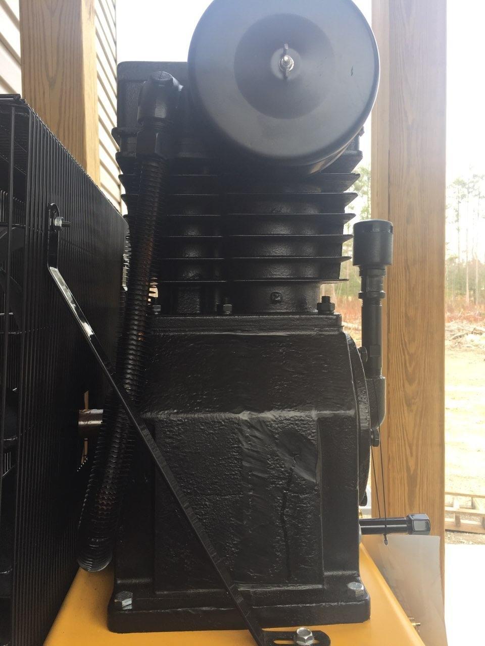 Solid compressor