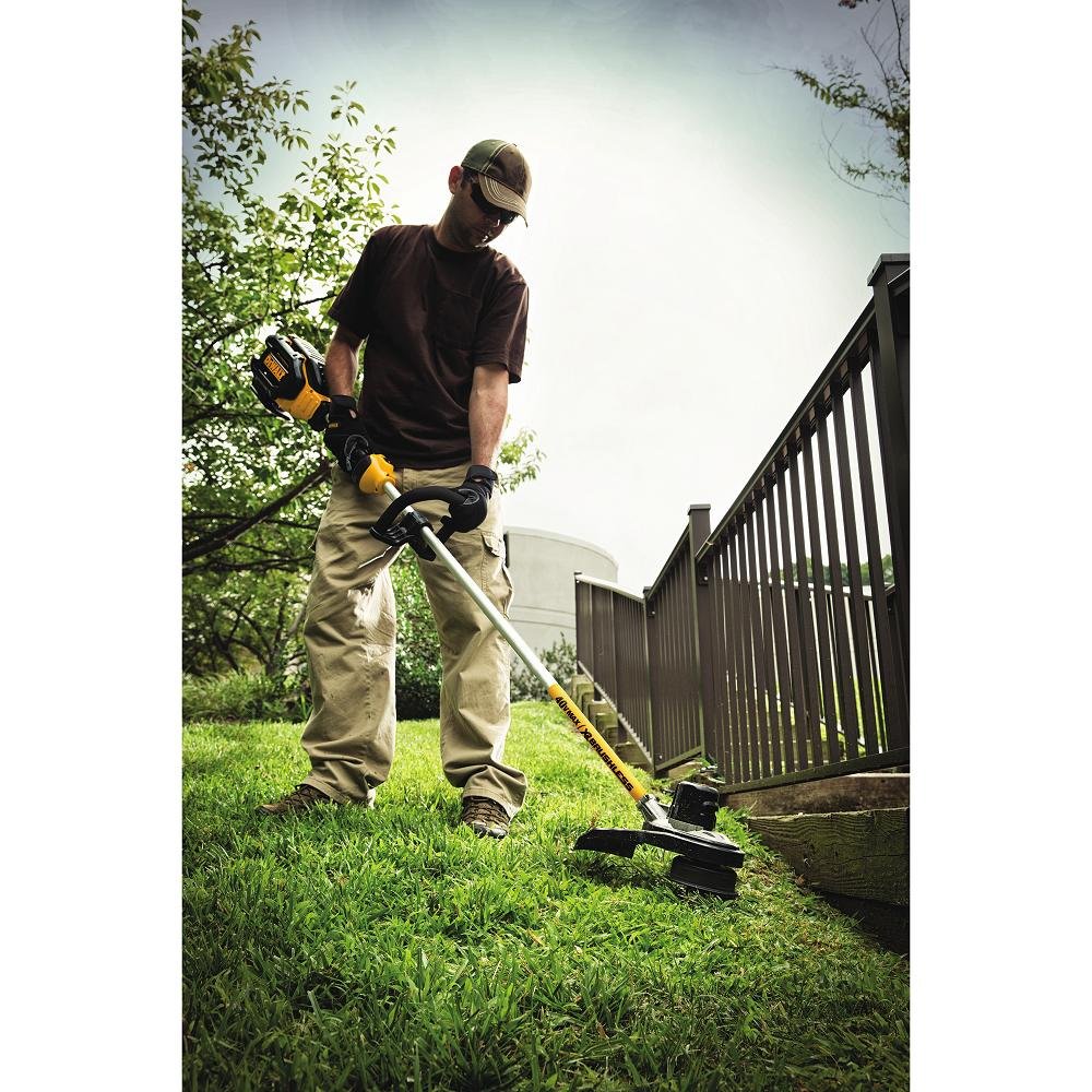 dewalt-dcst990x1-40v-max-xr-15-string-trimmer-with-7-5ah-battery image 2
