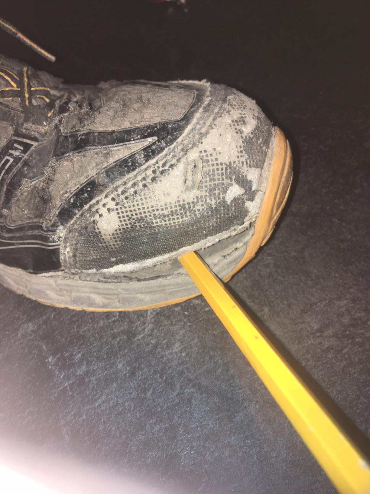 Narrow toe