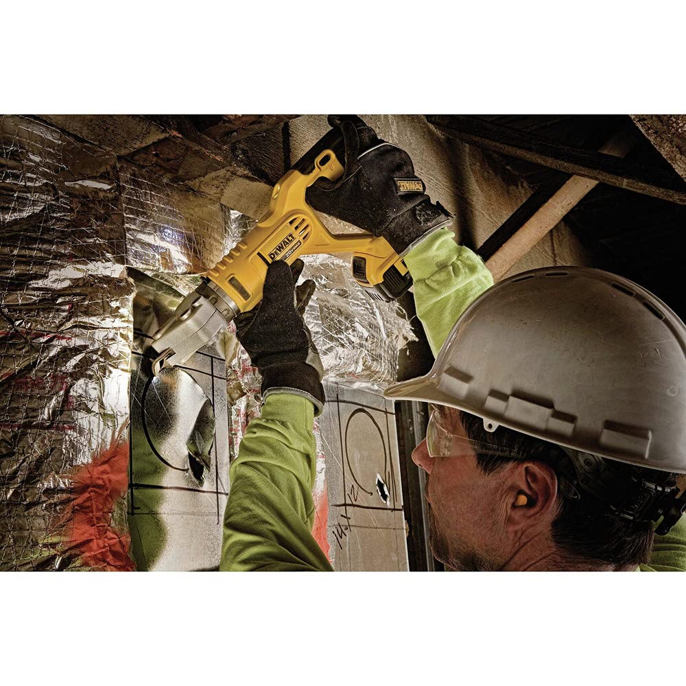dewalt-dcs494m2-20v-max-14-ga-360-free-swivel-cordless-metal-shears-tool-kit image 6