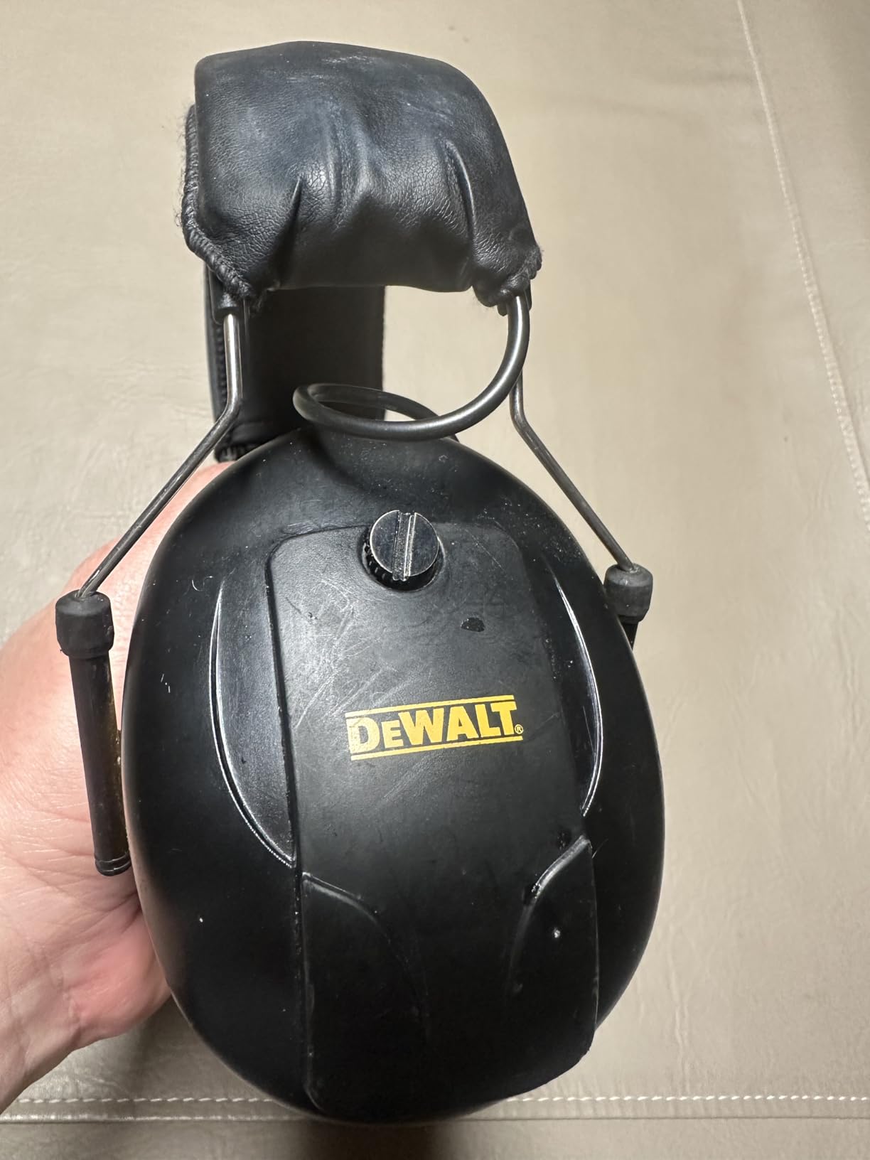 Decent earmuffs
