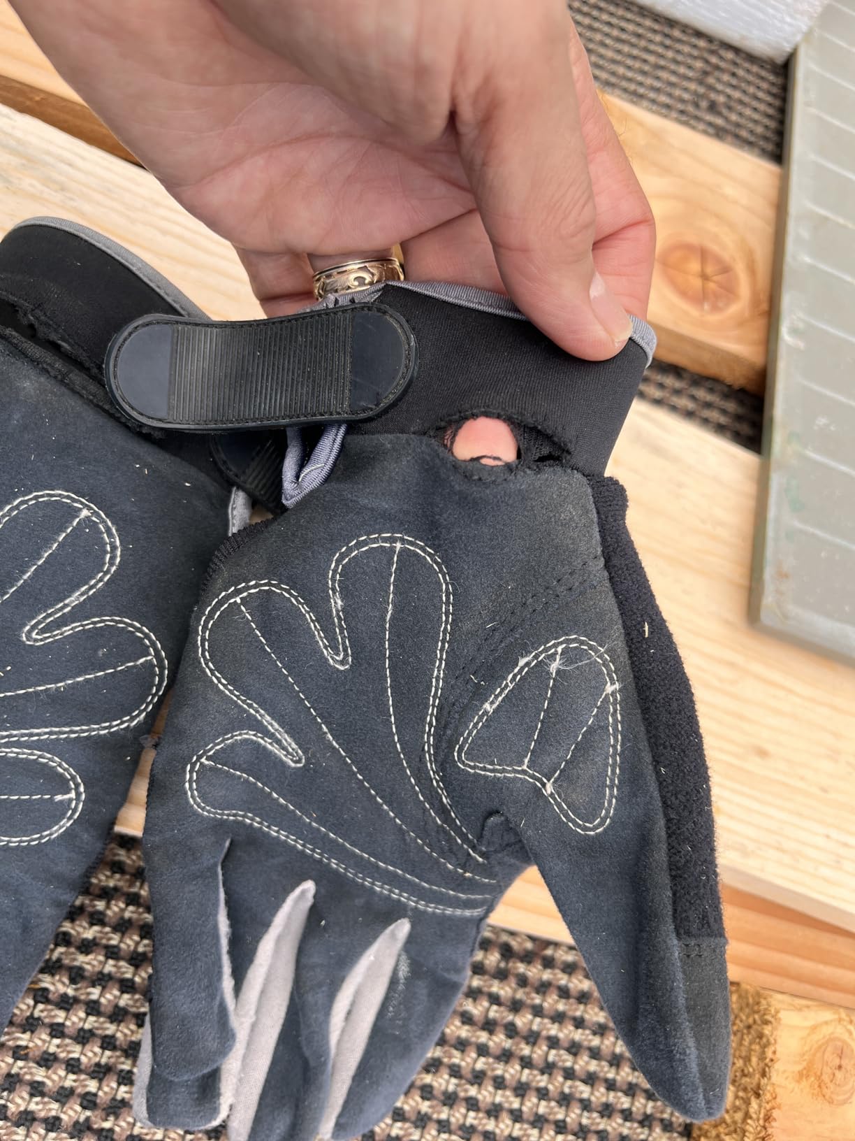 Nice gloves