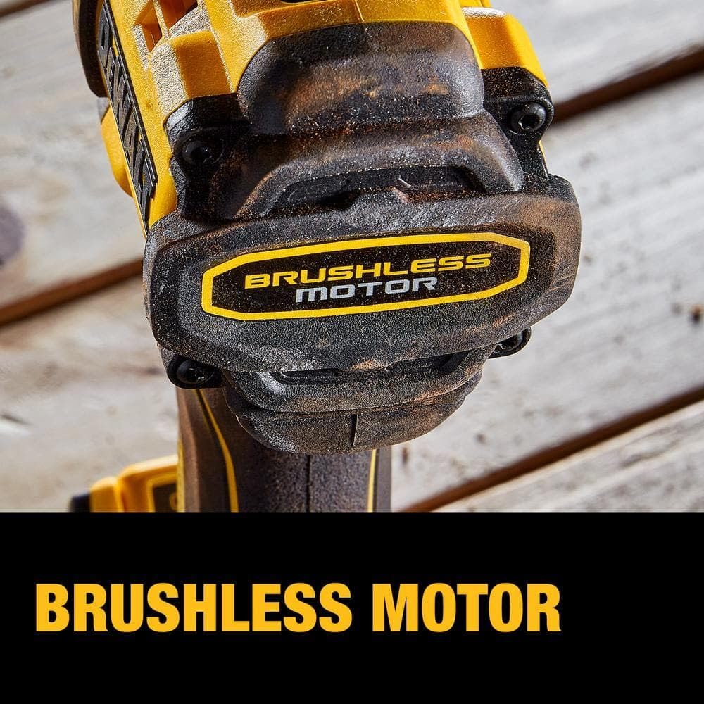 dewalt-20v-max-xr-brushless-cordless-1-2-inch-drill-driver-kit-dcd800d2-with-2-b image 4