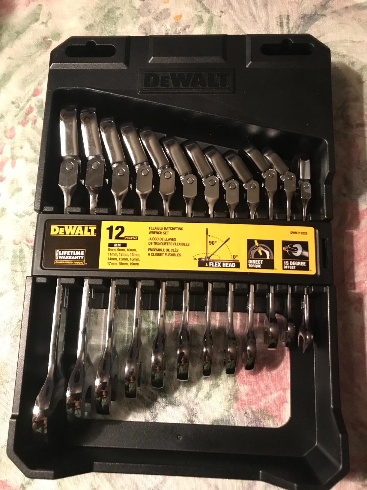 Lifesaver for awkward bolts