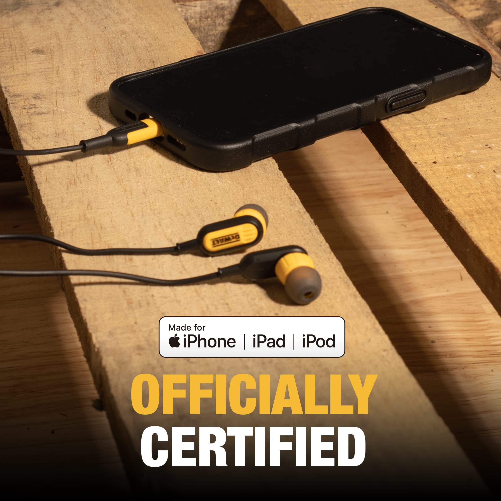 dewalt-heavy-duty-lightning-earphones-ipx6-water-resistant-wired-headphones-for- image 2