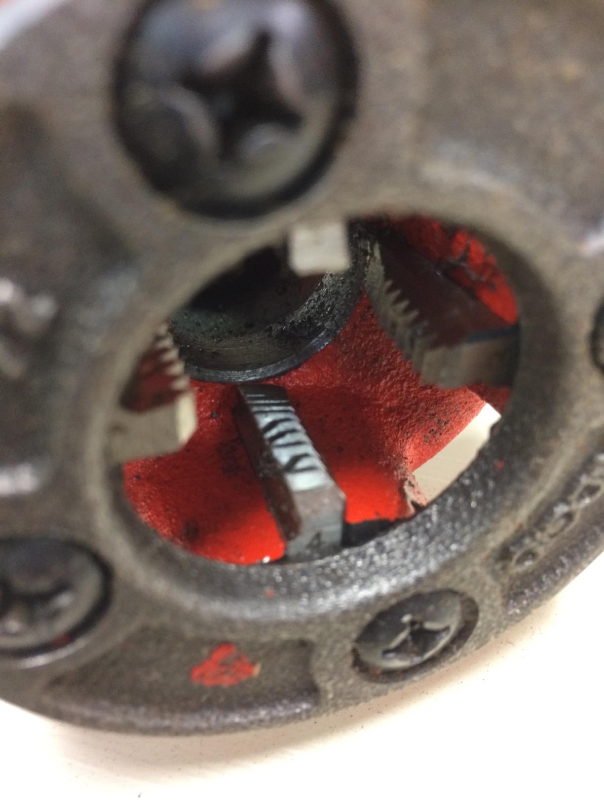 Good threading head