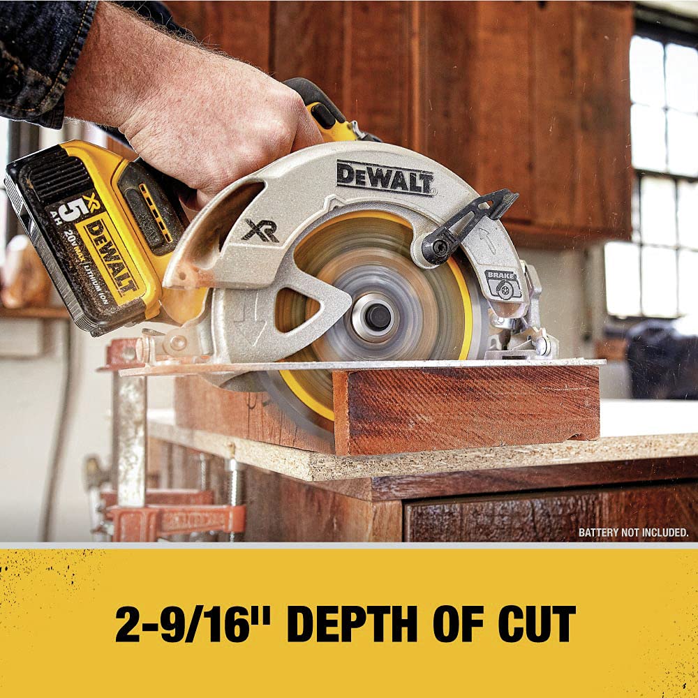 dewalt-20v-max-xr-brushless-7-1-4-in-circular-saw-with-brake-dcs570b-tool-only image 5
