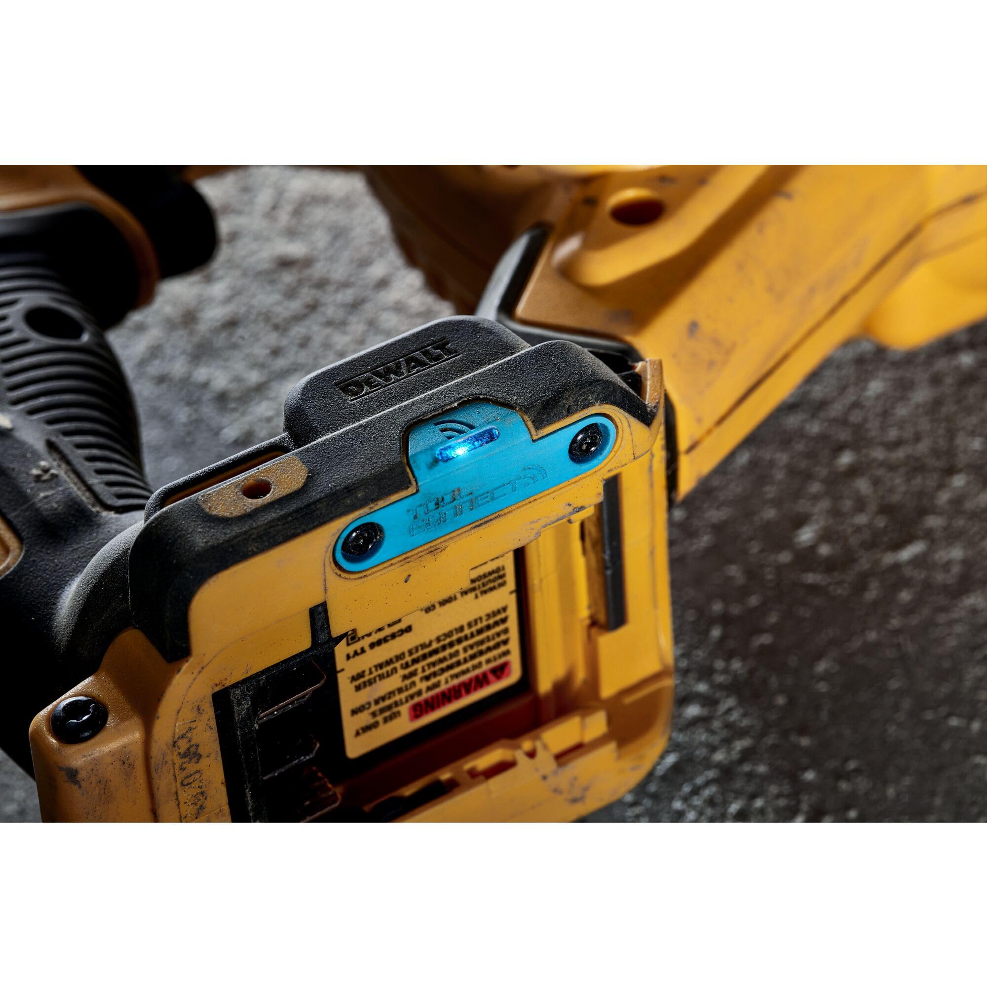 dewalt-dce042-25-tool-connect-chip-25-pack-for-chip-ready-tools-storage image 5