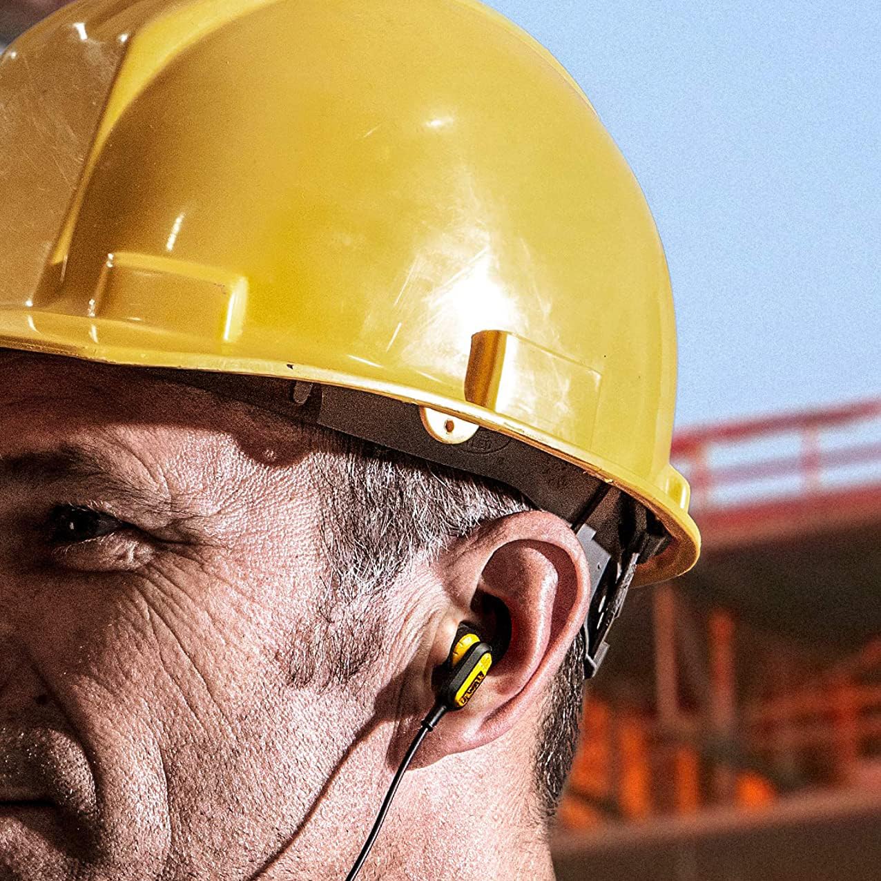 dewalt-heavy-duty-bluetooth-5-2-neckband-earbuds-ip56-20h image 2