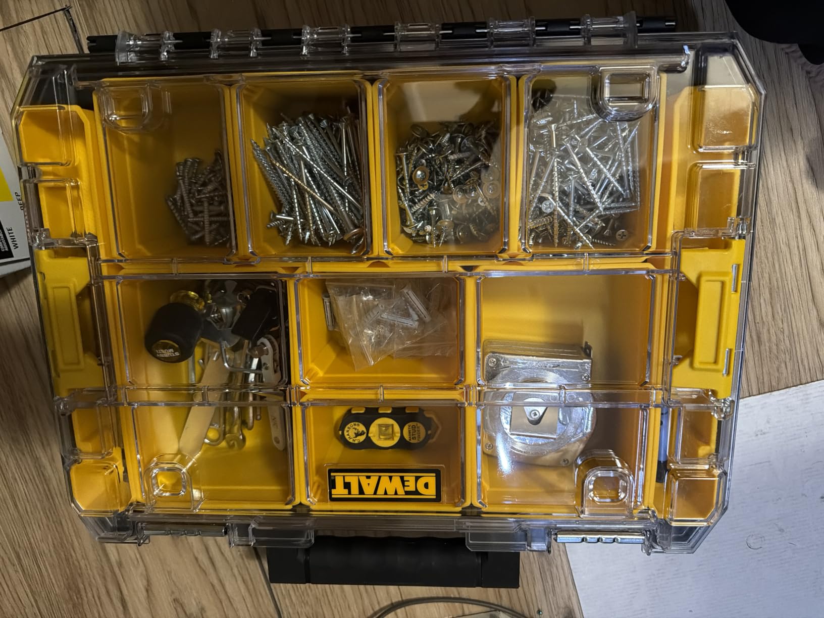 Keeps my screws sorted