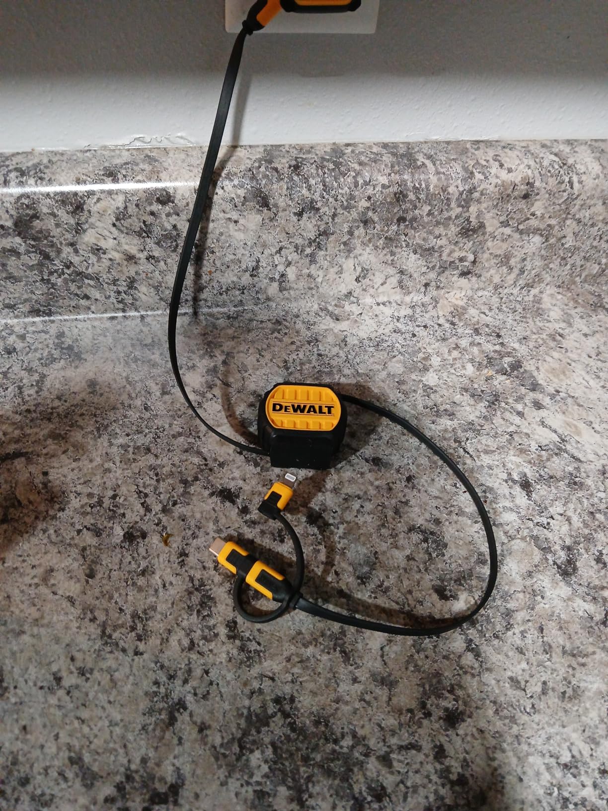 Handy cable