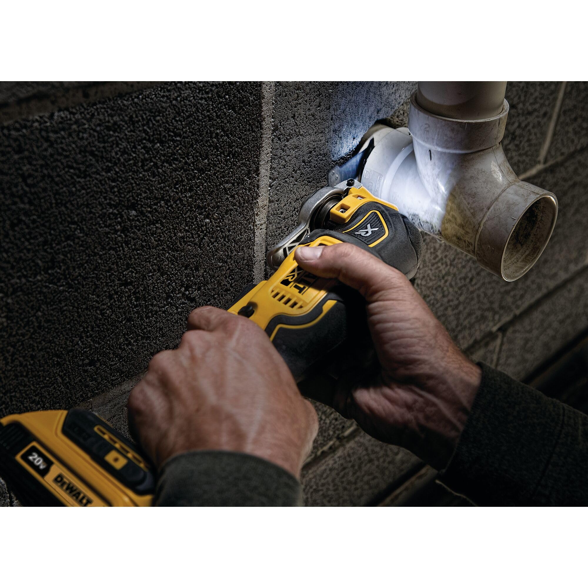 dewalt-20v-max-dcs356sd1-brushless-oscillating-multi-tool-kit-18-accessories image 7