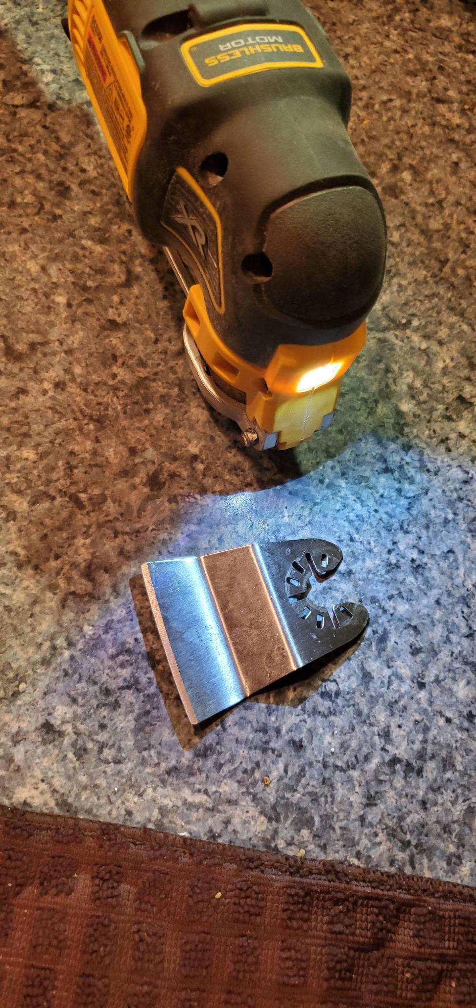 Solid blade for renovation