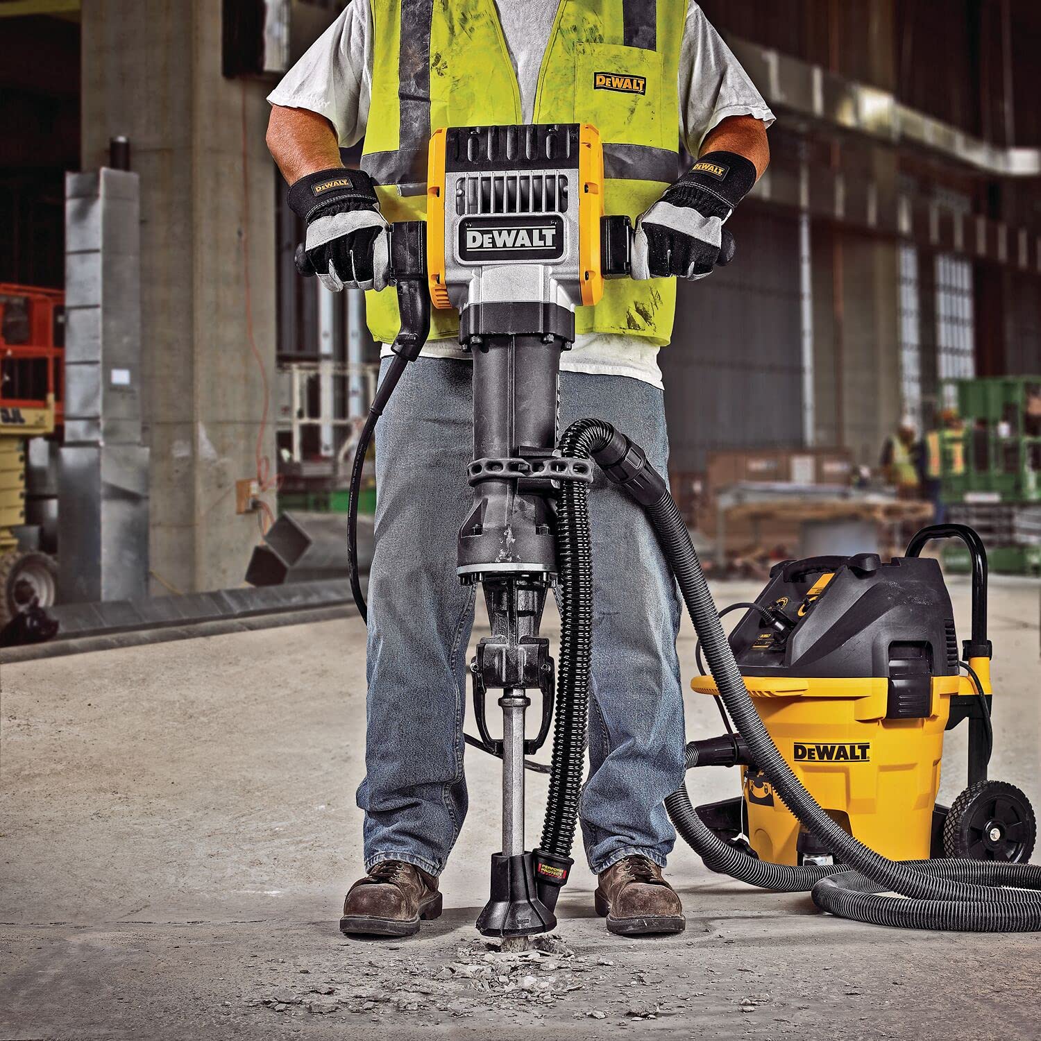 dewalt-dwh052-large-hammer-dust-extraction-for-demolition-hammers image 3
