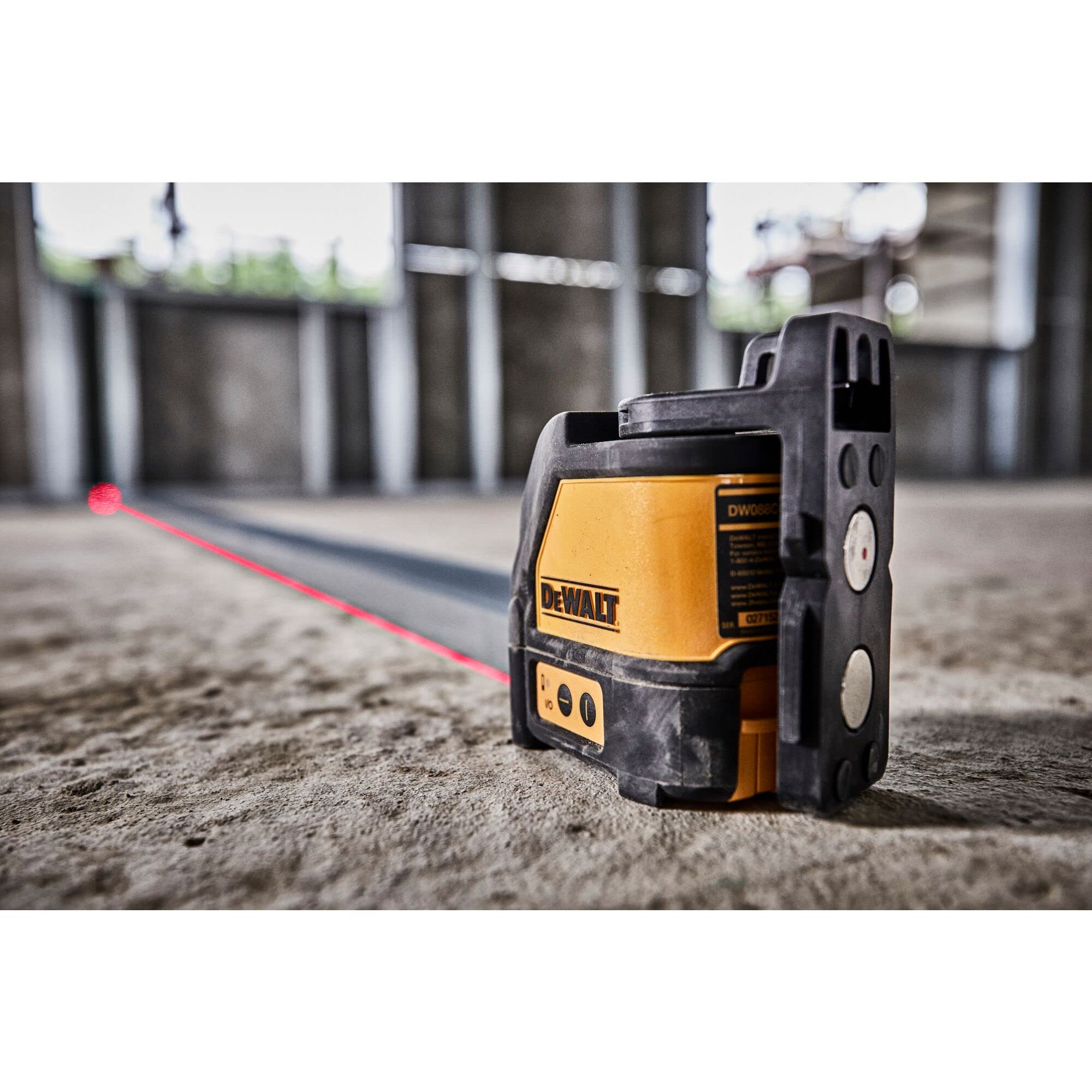 dewalt-dw088k-self-leveling-cross-line-laser-level-red-beam image 8