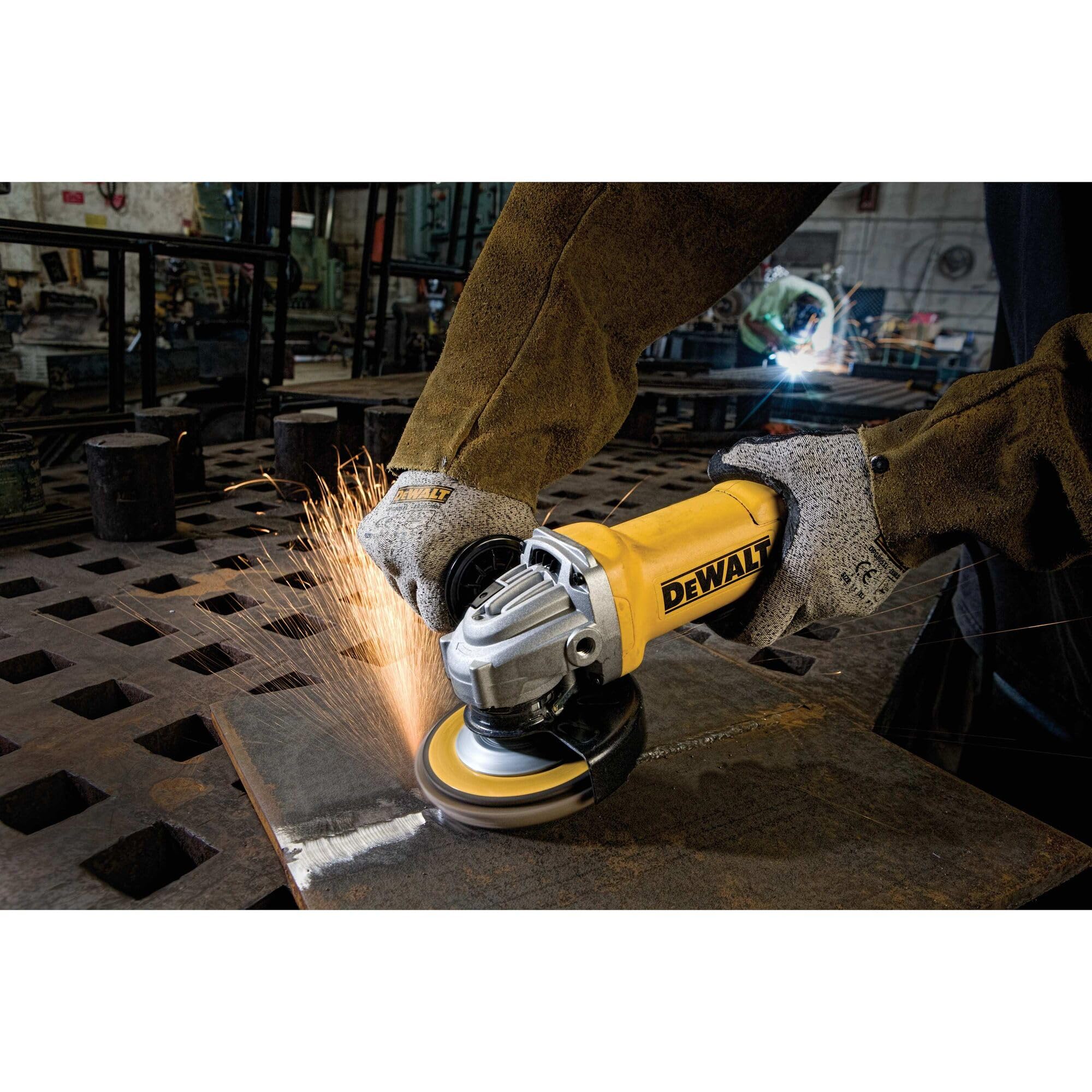 dewalt-dwe402-4-1-2-inch-11-amp-angle-grinder-with-paddle-switch image 2
