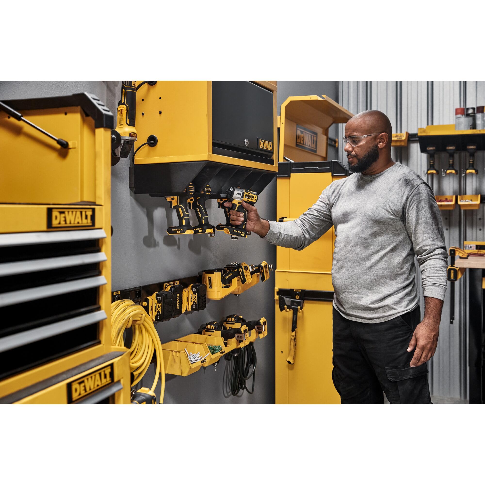dewalt-dwst82813-plastic-bins-2-pack-10-lb-capacity-each image 4