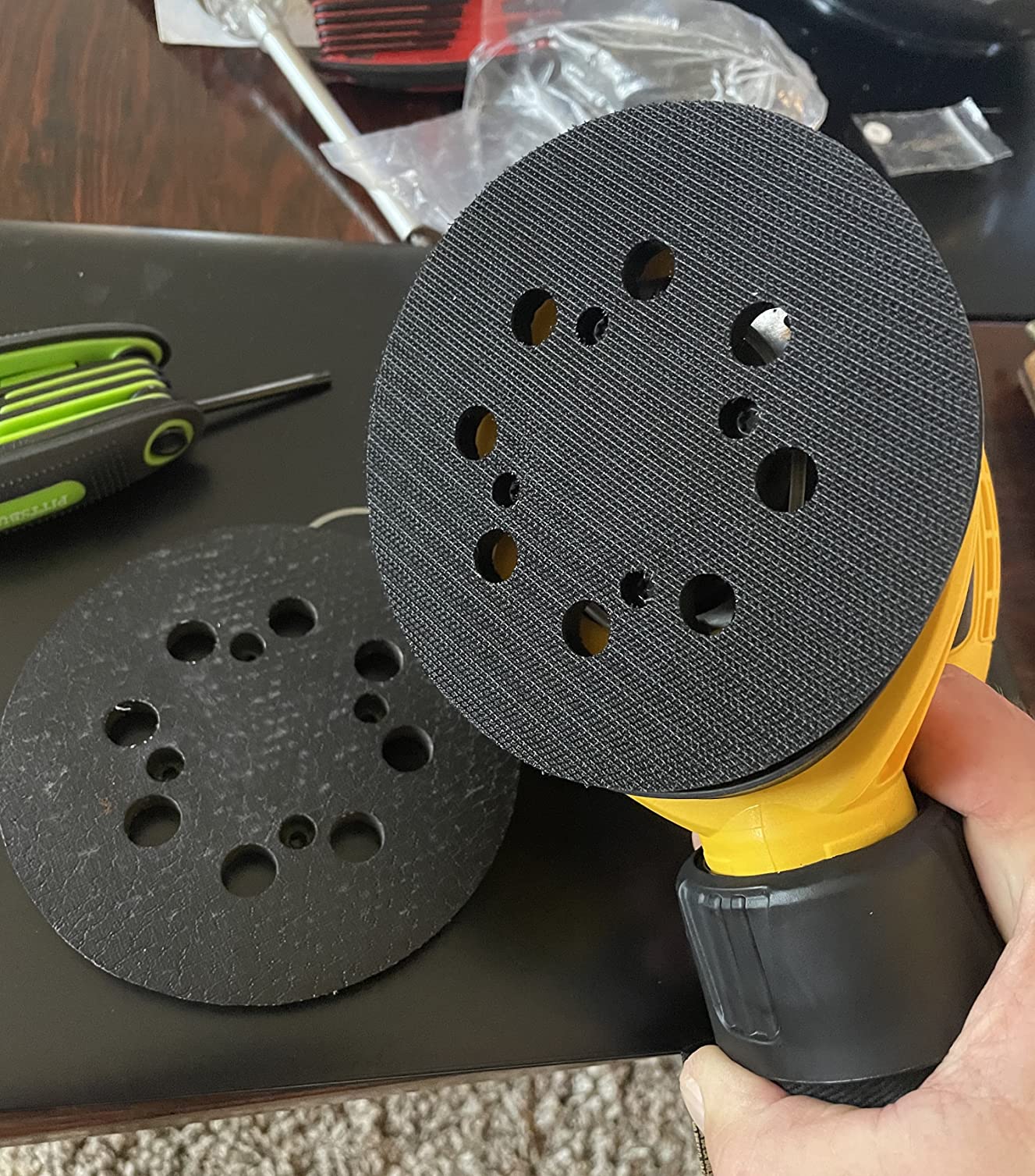 Solid sander