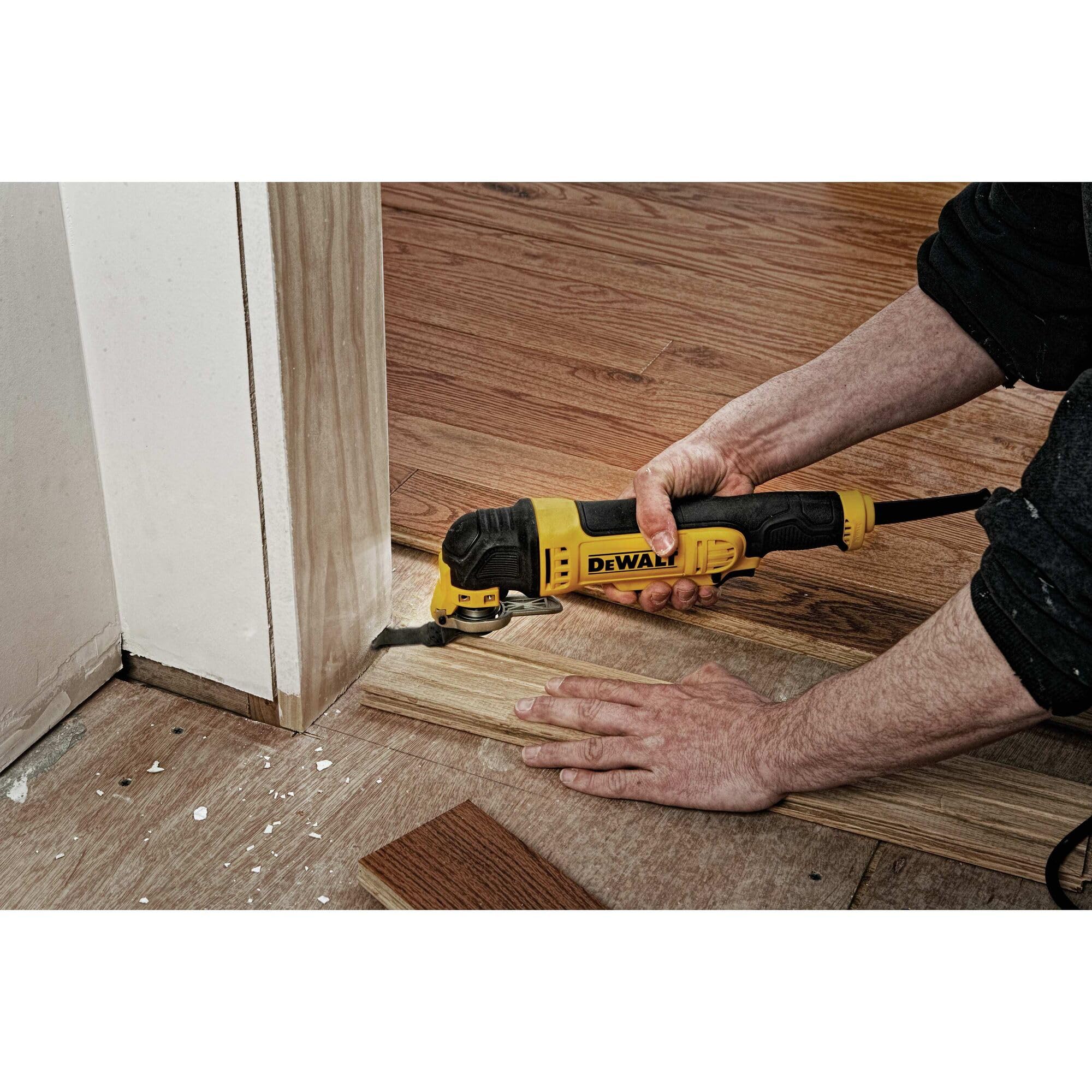 dewalt-dwe315sk-3-amp-oscillating-multi-tool-kit-with-19-accessories-yellow image 7
