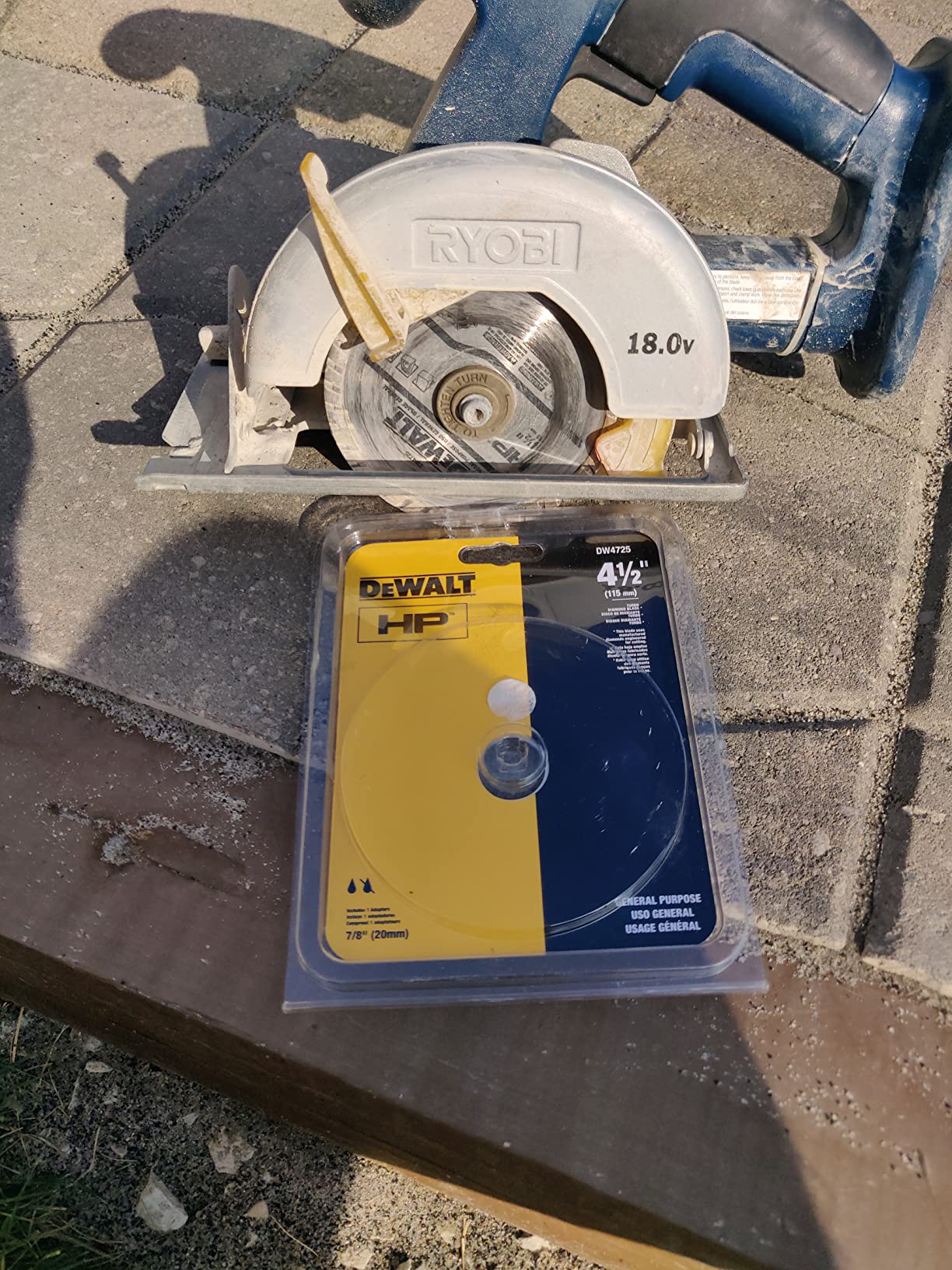 Cuts concrete well