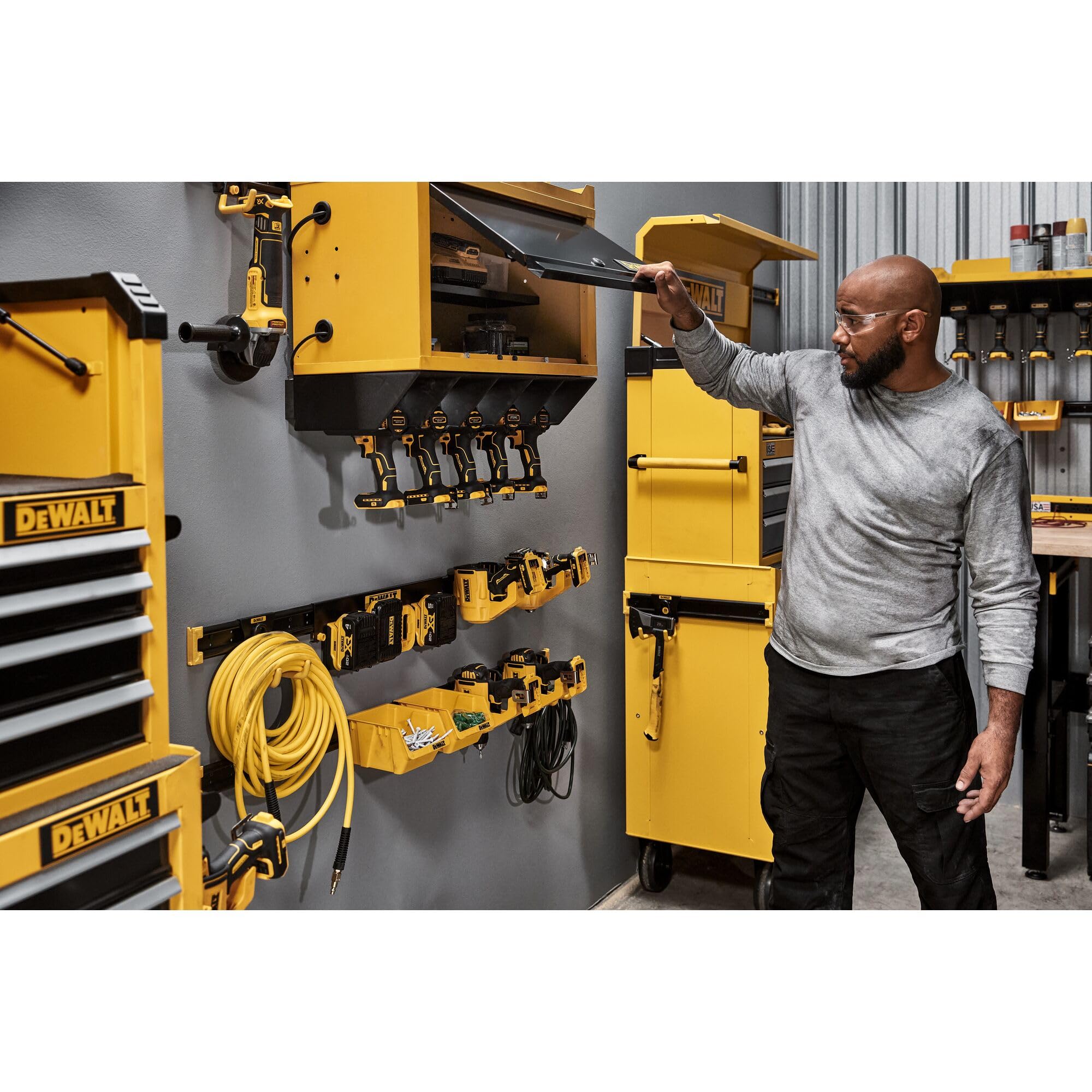 dewalt-dwst82813-plastic-bins-2-pack-10-lb-capacity-each image 5
