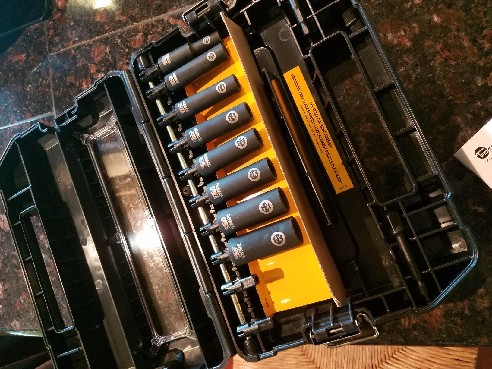 Nice sockets