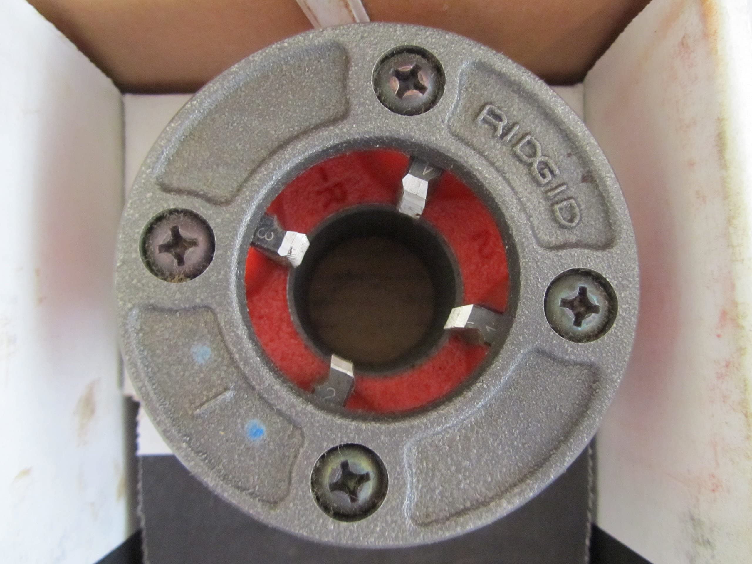 ridgid-36900-alloy-die-head-1-inch-pipe-threader image 3