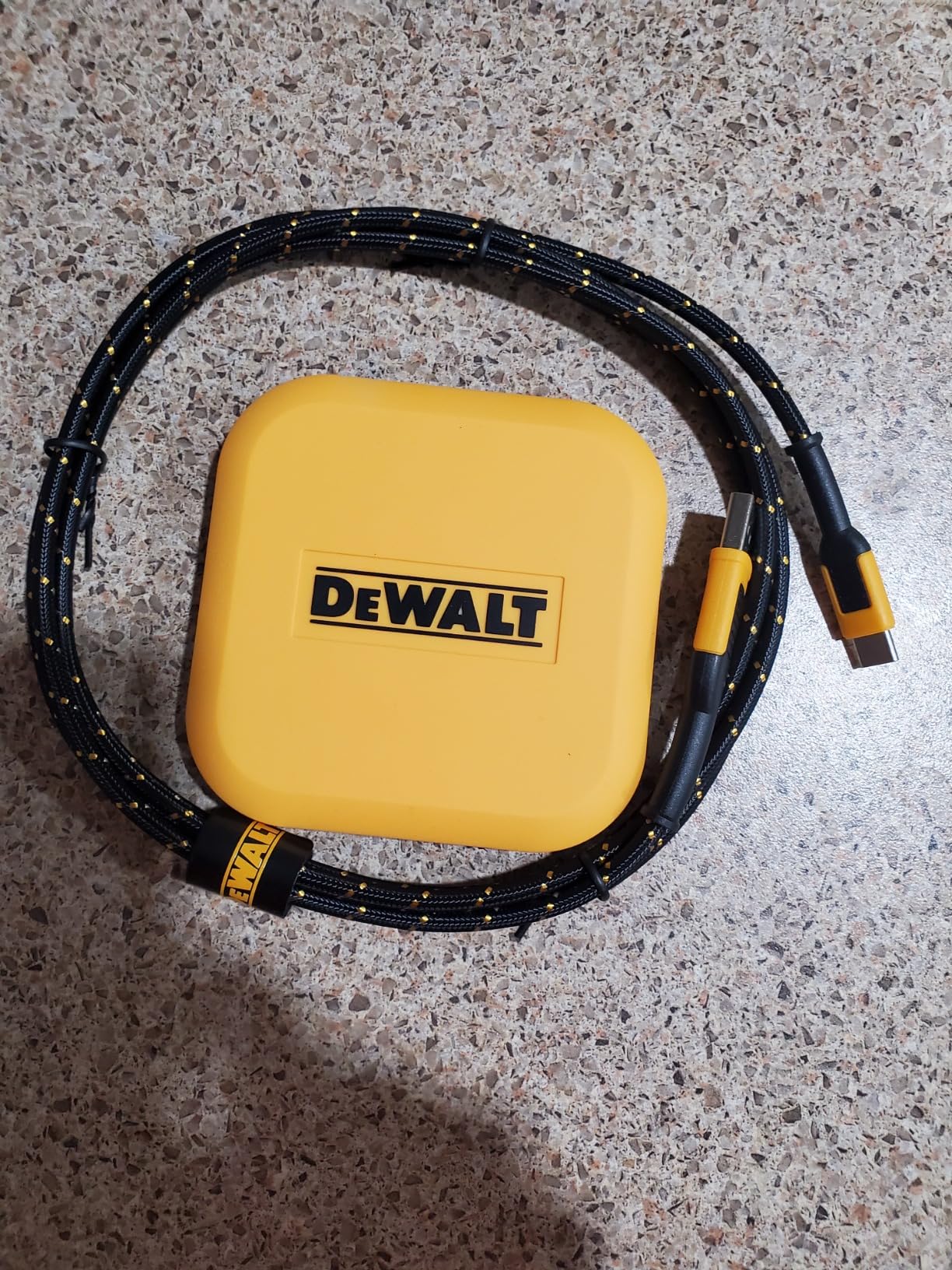 Desk charger